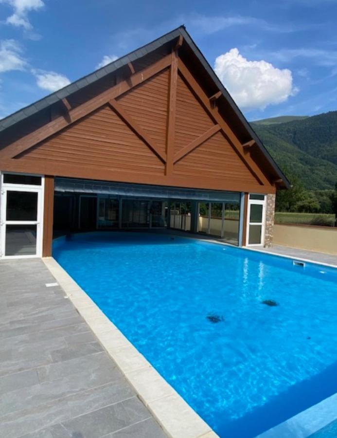 Appartement Les Pics D'Aran Bagnères-de-Luchon Buitenkant foto